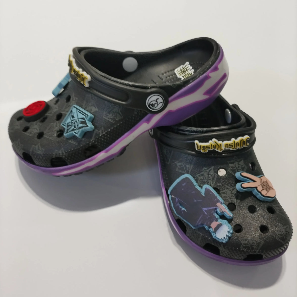 Gojo Satoru Slippers – Jujutsu Kaisen Anime Beach Clogs