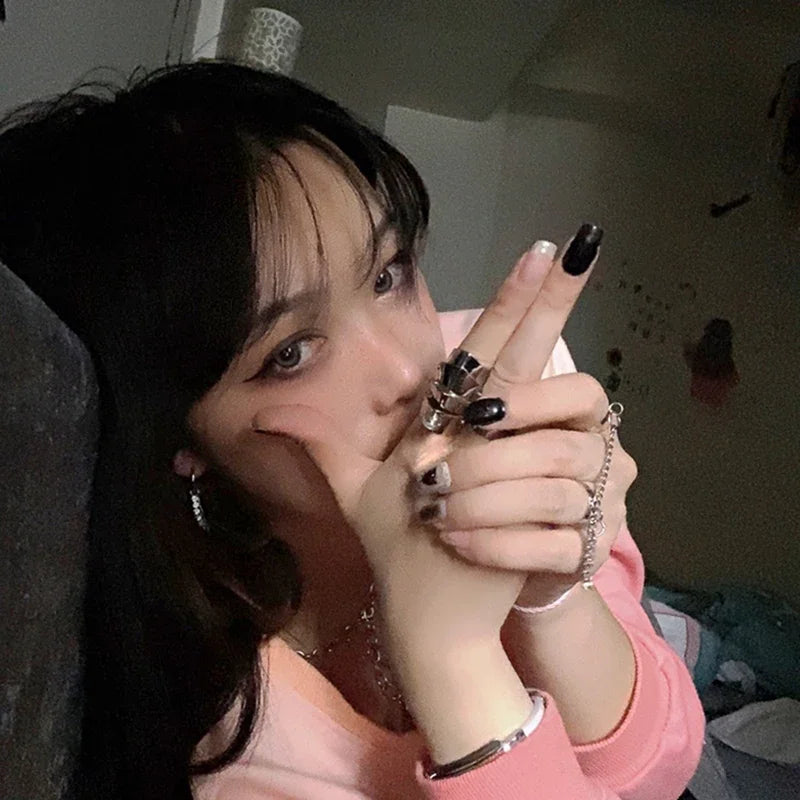 Nana Osaki Armor Knuckle Ring – NANA Cosplay Jewelry