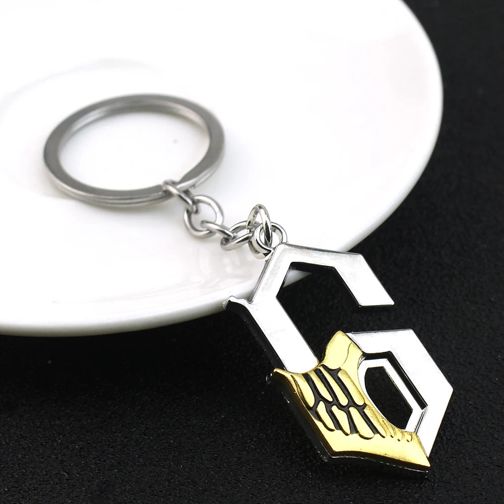 Anime Bleach Ulquiorra Cifer Mask Keychain Fashion Kurosaki Ichigo Broken Masks Pendant Metal Choker Necklace Fans Cosplay Gifts